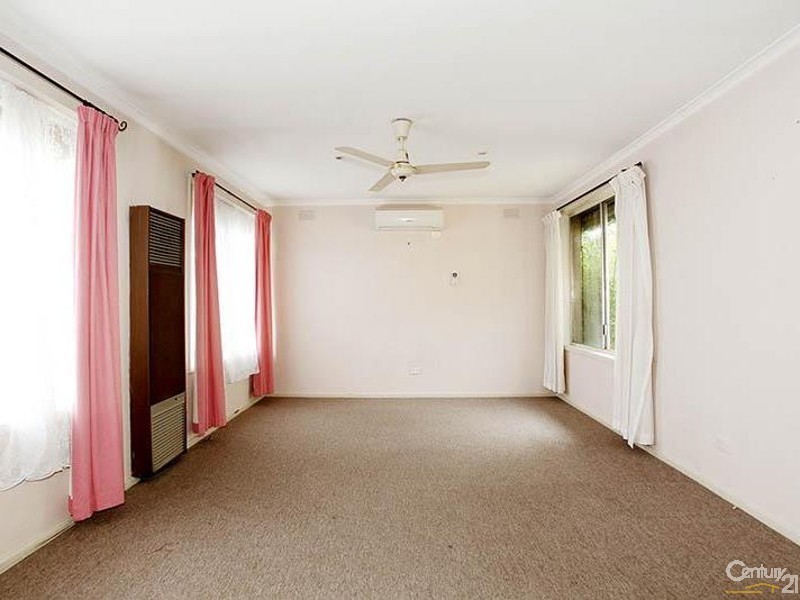 8 Tilia Court, Frankston North VIC 3200