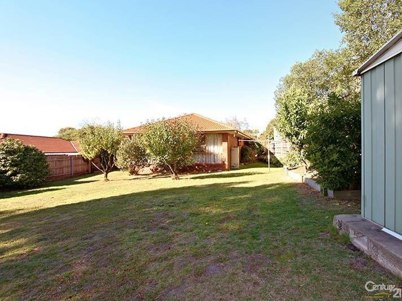 11 Impressa Close, Langwarrin VIC 3910