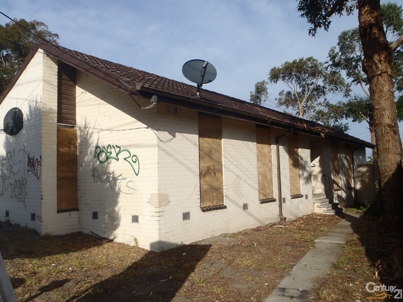 24 Caley Street, Frankston North VIC 3200