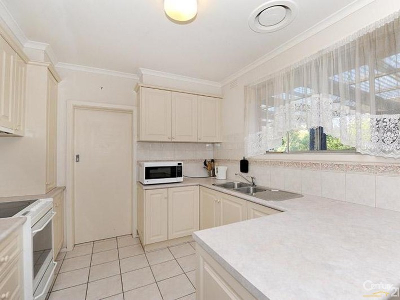 7 Taldra Crescent, Seaford VIC 3198