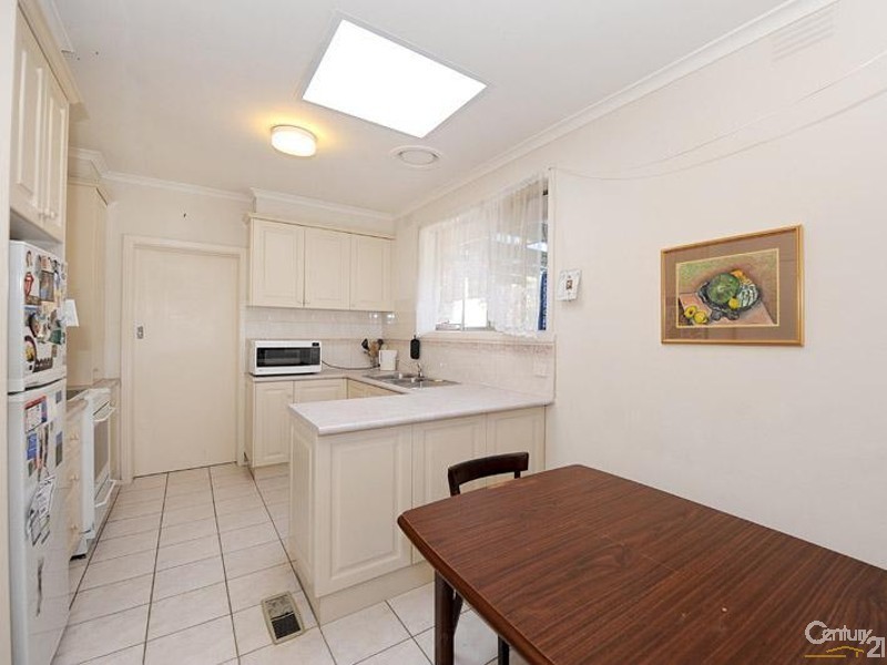 7 Taldra Crescent, Seaford VIC 3198