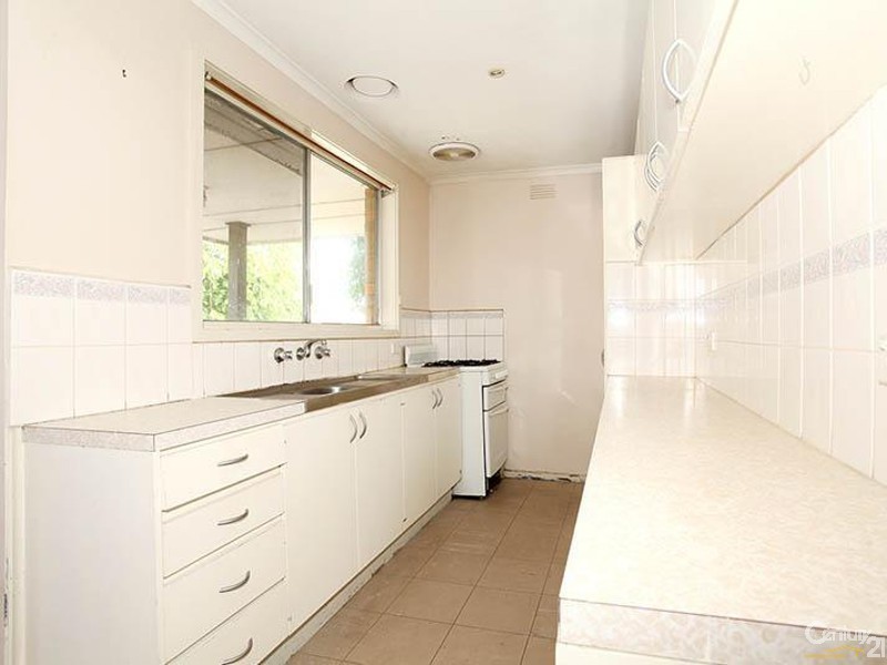 8 Tilia Court, Frankston North VIC 3200