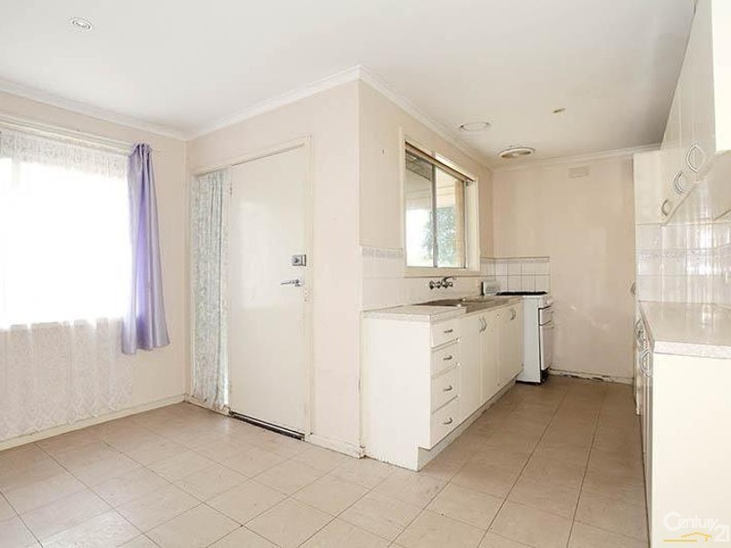 8 Tilia Court, Frankston North VIC 3200