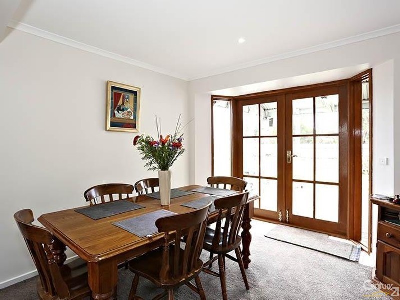 45 Maple Street, Seaford VIC 3198