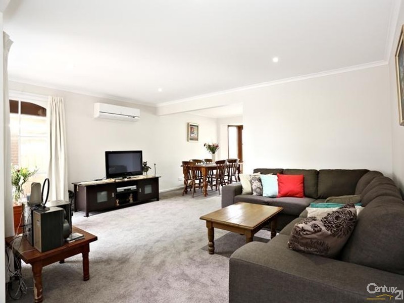 45 Maple Street, Seaford VIC 3198