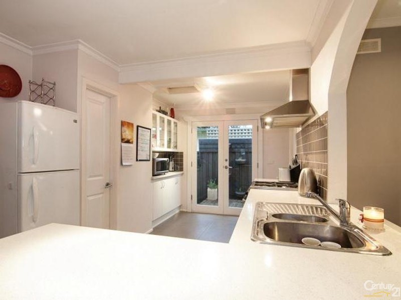 11 Galway Street, Seaford VIC 3198