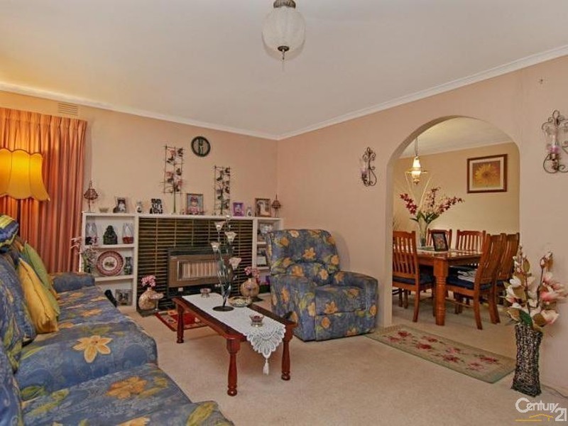 8 Olympic Avenue, Frankston VIC 3199