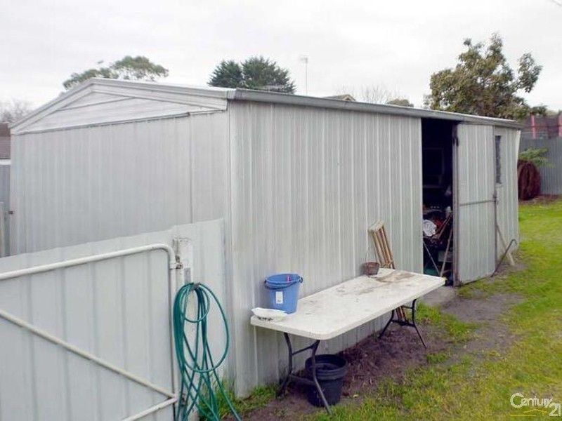 37 Aleppo Crescent, Frankston North VIC 3200