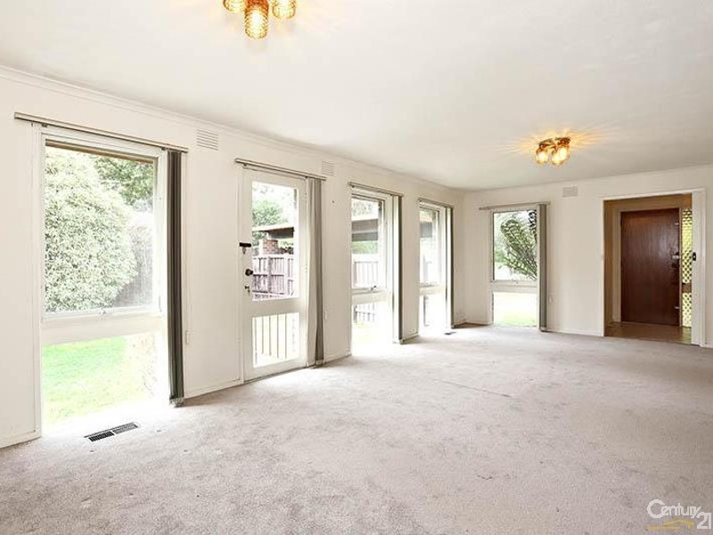 2 Crathie Court, Frankston VIC 3199