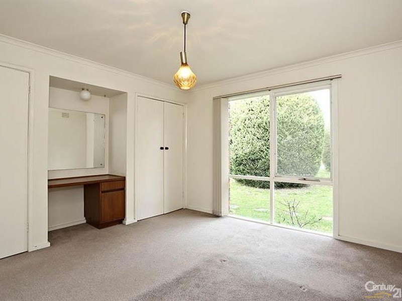 2 Crathie Court, Frankston VIC 3199