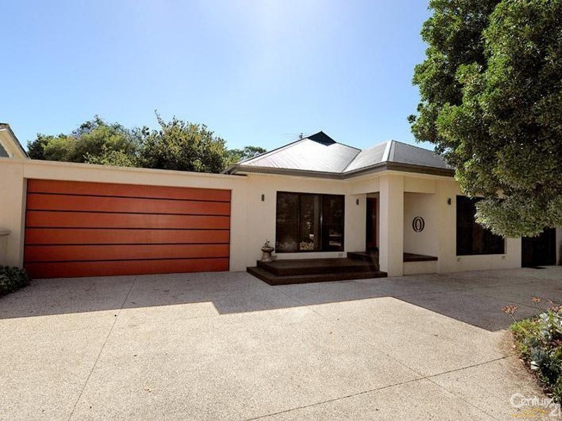 23 Liddesdale Avenue, Frankston South VIC 3199