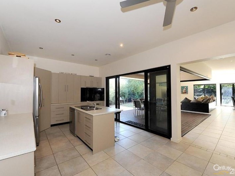 23 Liddesdale Avenue, Frankston South VIC 3199