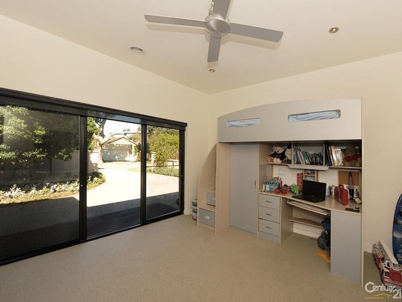 23 Liddesdale Avenue, Frankston South VIC 3199