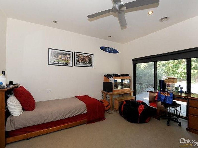 23 Liddesdale Avenue, Frankston South VIC 3199