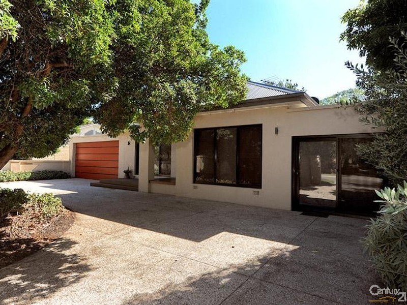 23 Liddesdale Avenue, Frankston South VIC 3199
