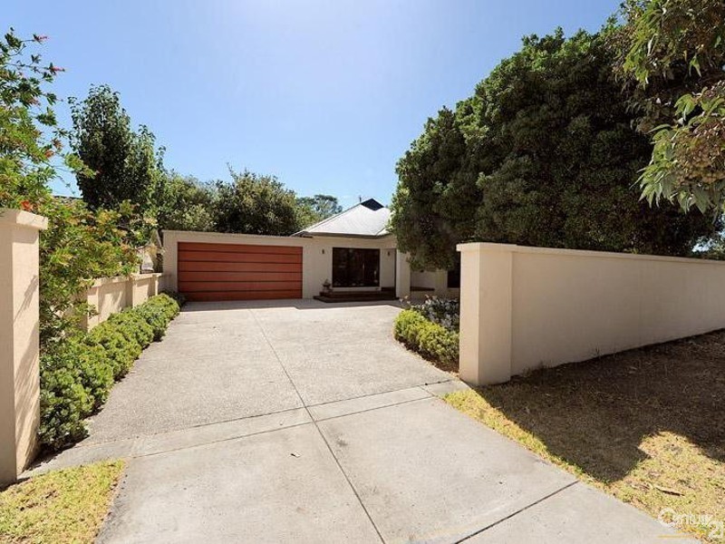 23 Liddesdale Avenue, Frankston South VIC 3199