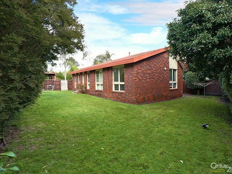 2 Crathie Court, Frankston VIC 3199