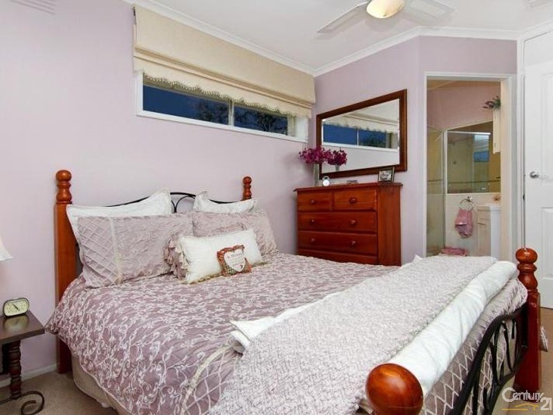 24 Baileyana Street, Frankston South VIC 3199