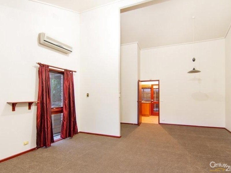 8/12 Hill Street, Frankston VIC 3199