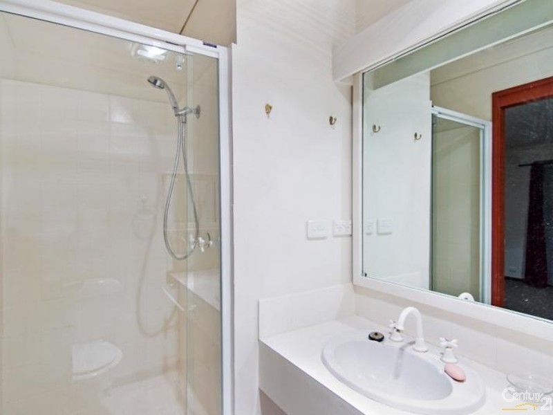 8/12 Hill Street, Frankston VIC 3199