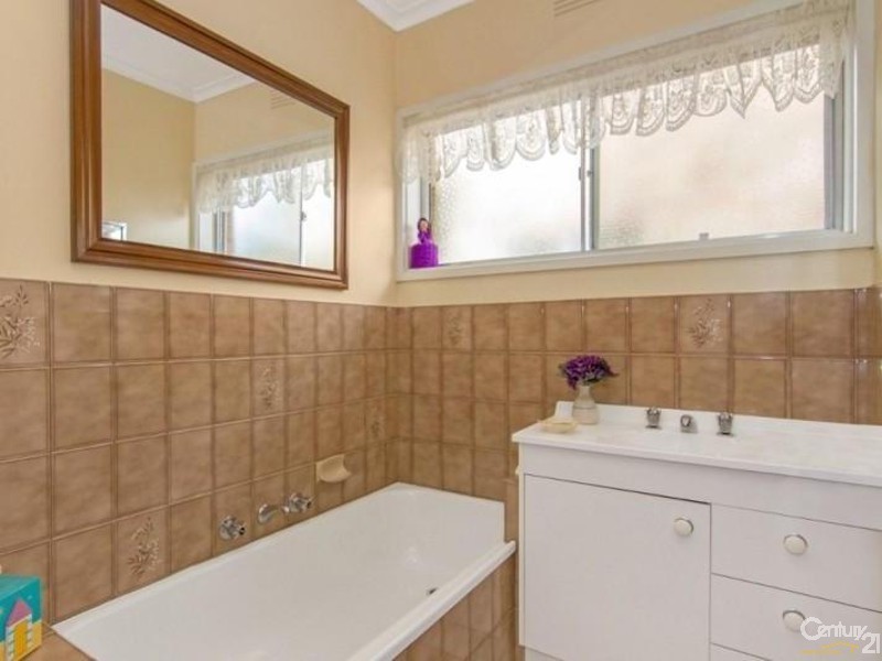 21 Blair Avenue, Frankston South VIC 3199