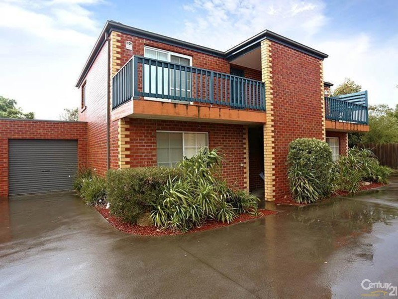 2/64 Lardner Road, Frankston VIC 3199