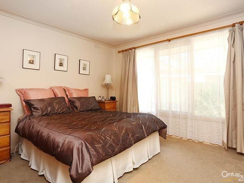 17 Kareela Road, Frankston VIC 3199