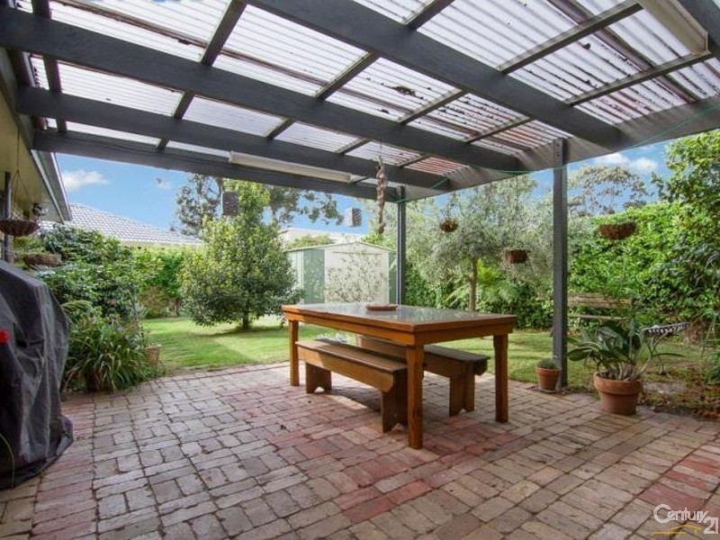 5 Laleham Court, Frankston VIC 3199