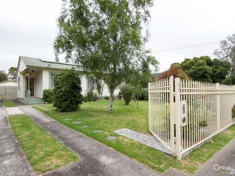 12 Mallee Street, Frankston North VIC 3200