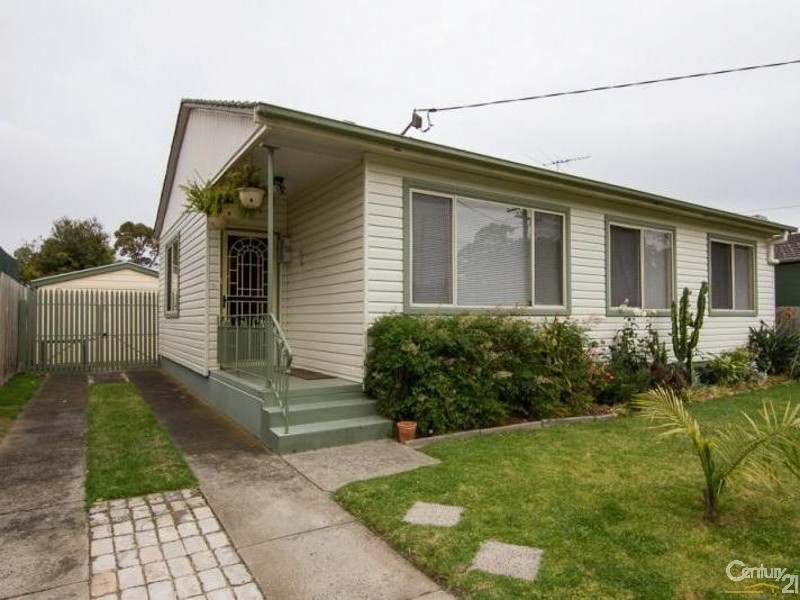 12 Mallee Street, Frankston North VIC 3200