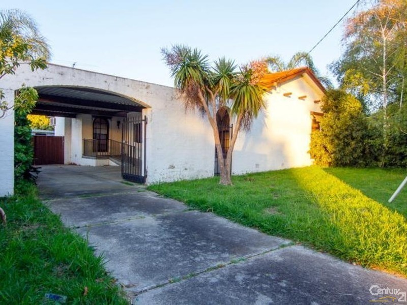 2 Owen Close, Frankston VIC 3199