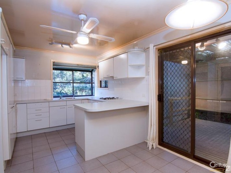 2 Owen Close, Frankston VIC 3199