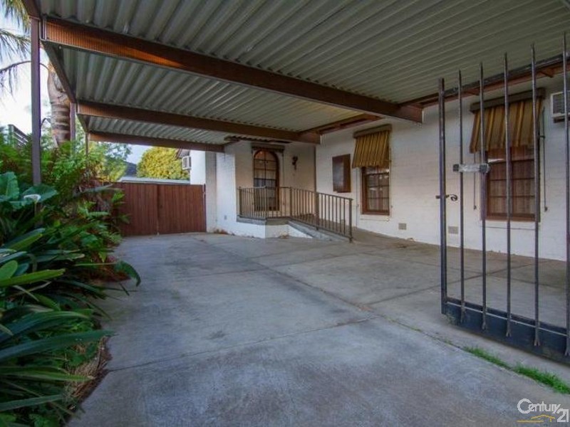 2 Owen Close, Frankston VIC 3199