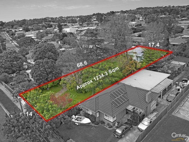 8 Logan Street, Frankston VIC 3199