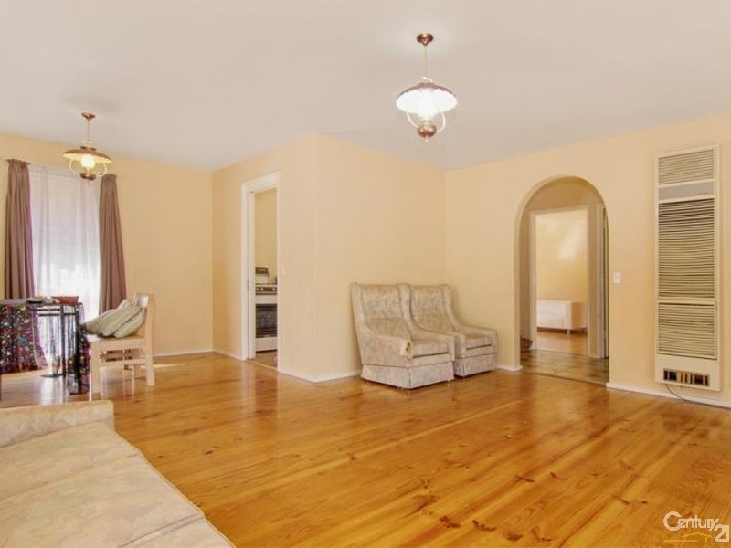 6 Narambi Crescent, Frankston VIC 3199