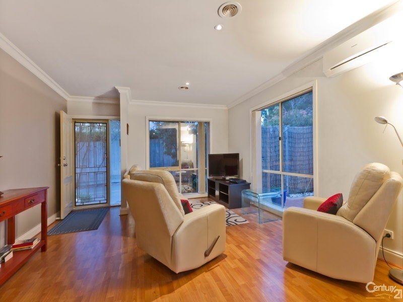 2/2 Lawrey Street, Frankston VIC 3199