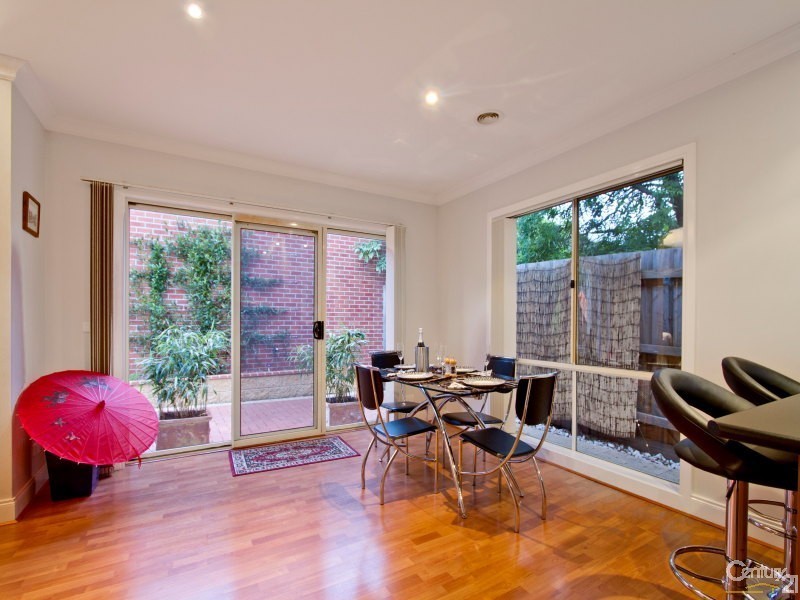 2/2 Lawrey Street, Frankston VIC 3199