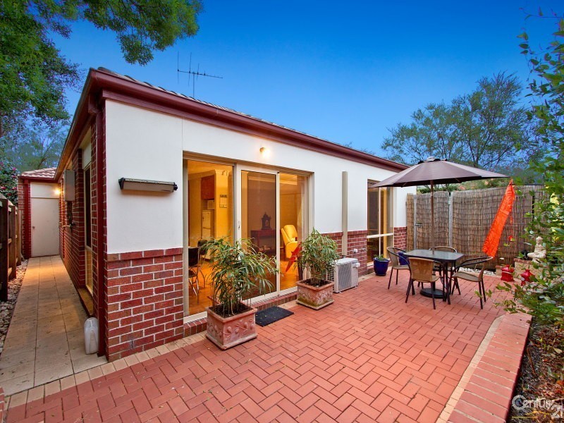 2/2 Lawrey Street, Frankston VIC 3199