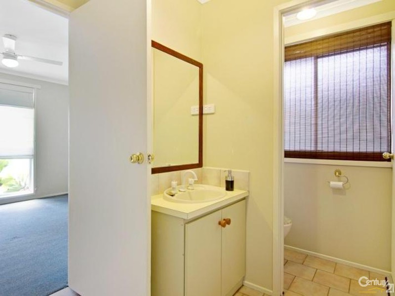 1 Cane Avenue, Seaford VIC 3198