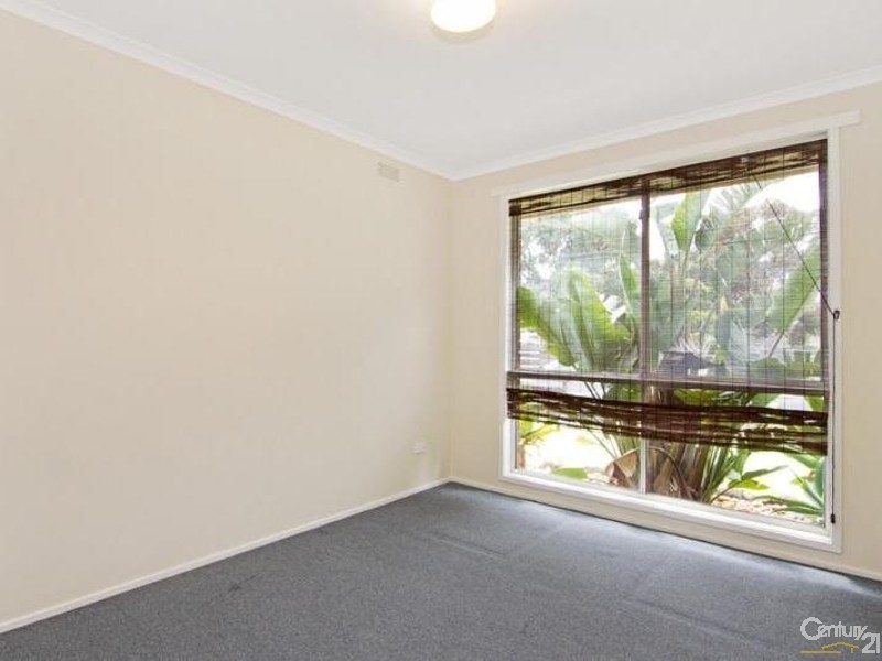 1 Cane Avenue, Seaford VIC 3198