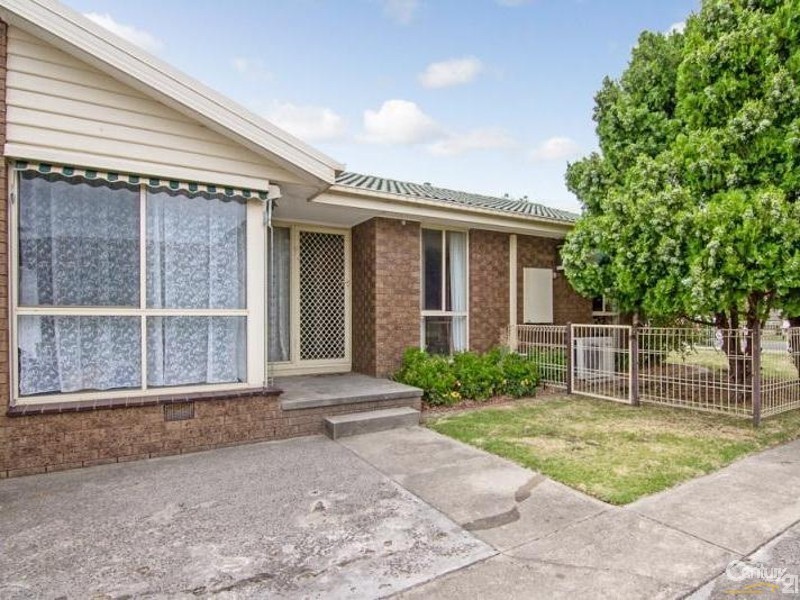 59 Maple Street, Seaford VIC 3198