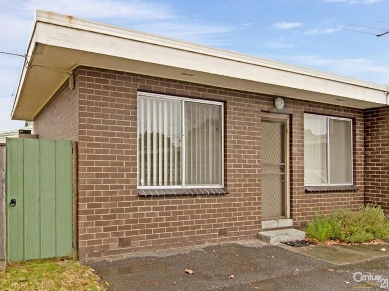 7/16 Walbundry Avenue, Frankston VIC 3199