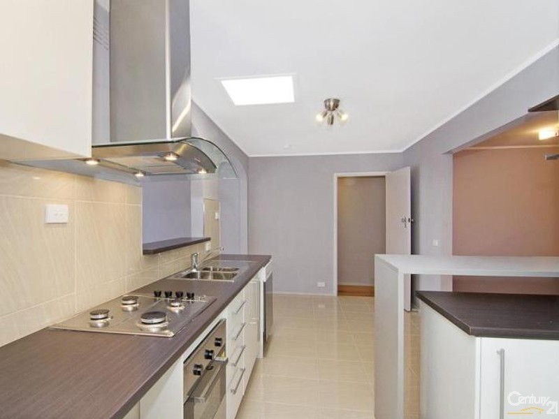 20 Frallon Crescent, Frankston VIC 3199