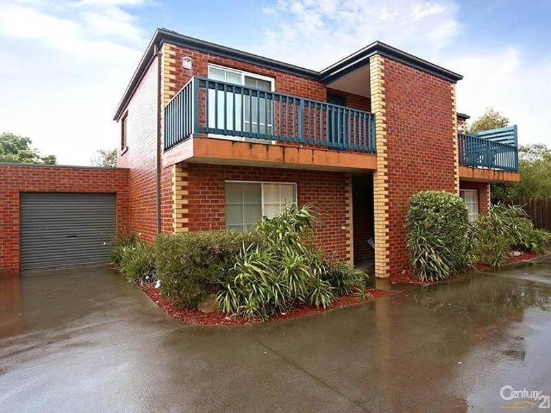 2/64 Lardner Road, Frankston VIC 3199