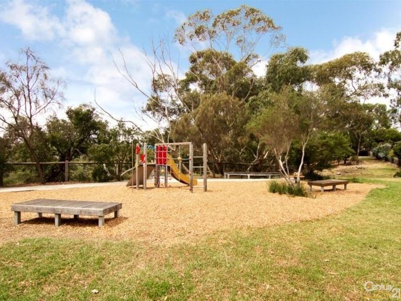 1B Ronald Avenue, Frankston South VIC 3199