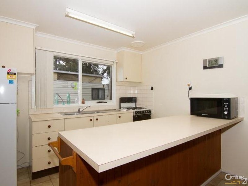 11 Attuna Crescent, Rosebud West VIC 3940