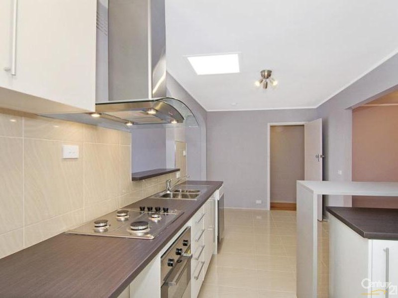 20 Frallon Crescent, Frankston VIC 3199