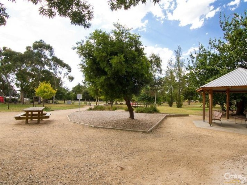 81 Lipton Drive, Frankston VIC 3199