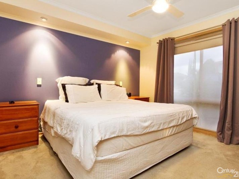 5 Herrington Avenue, Carrum Downs VIC 3201