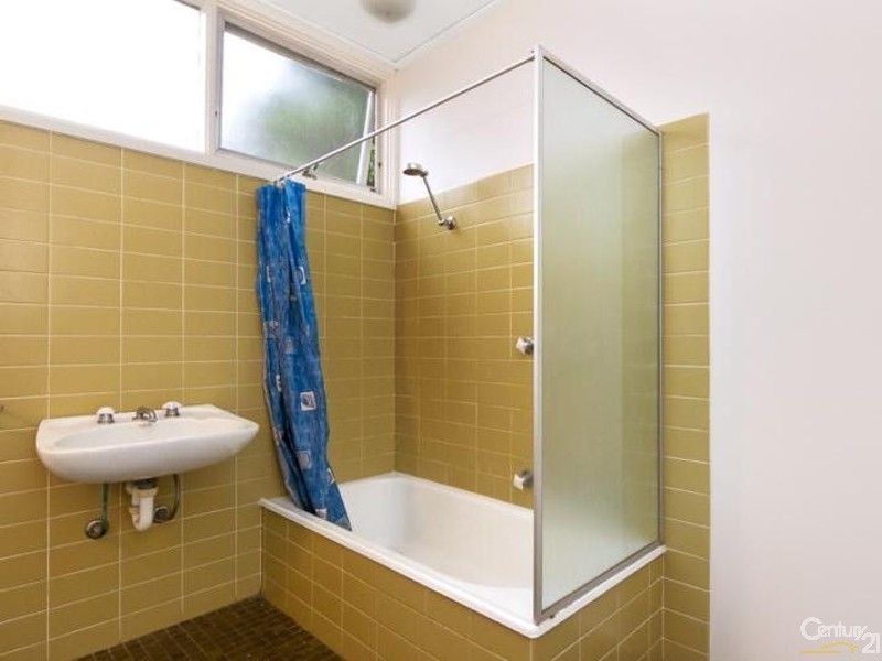 27 Wallace Avenue, Frankston VIC 3199